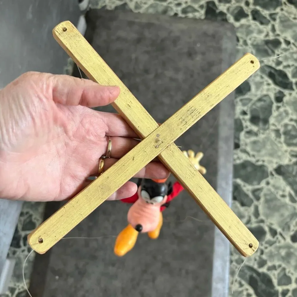 Vintage Disney Goofy Marionette *Rare-Read*